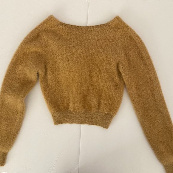 LOVE TREE Sweater - Picture 7 of 9